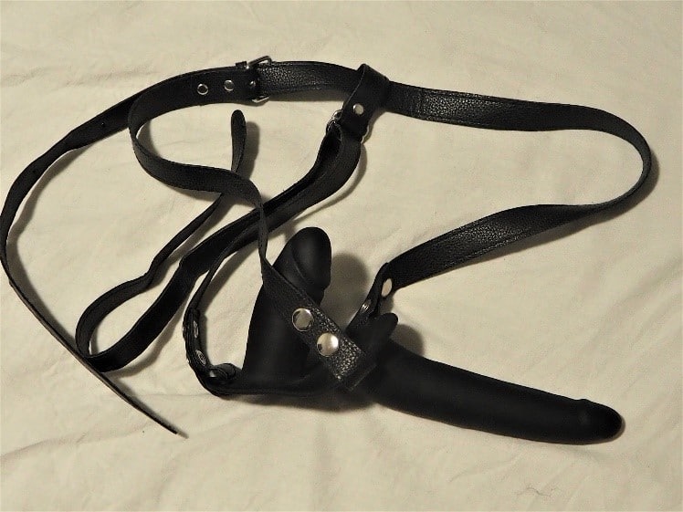 You2Toys Justerbar dobbelt strap-on 1