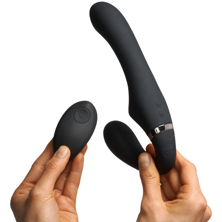Sinful Fjernbetjent Strap-on Dildo til Par 21,2 cm